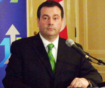 <a href='http://www.10tang.com.cn/' target='_blank'>學(xué)在加拿大</a>