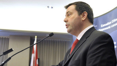 <a href='http://www.10tang.com.cn/' target='_blank'>學(xué)在加拿大</a>